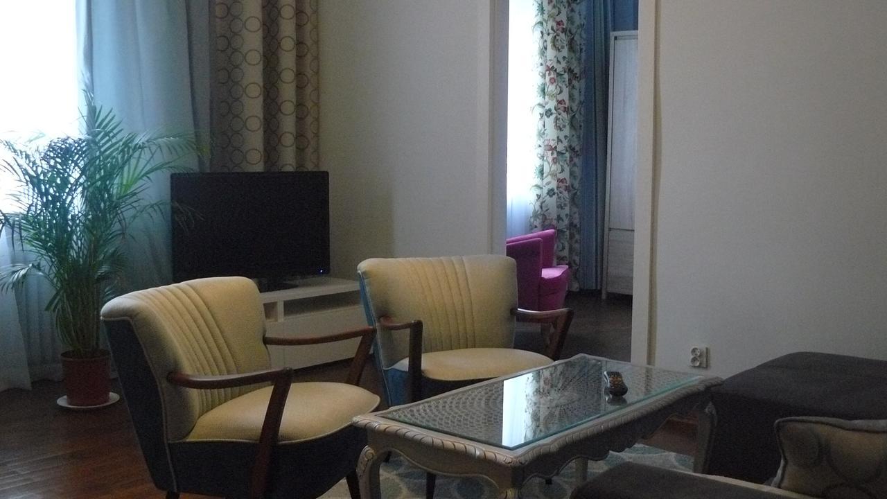 Apartament Chmielna * Warszawa